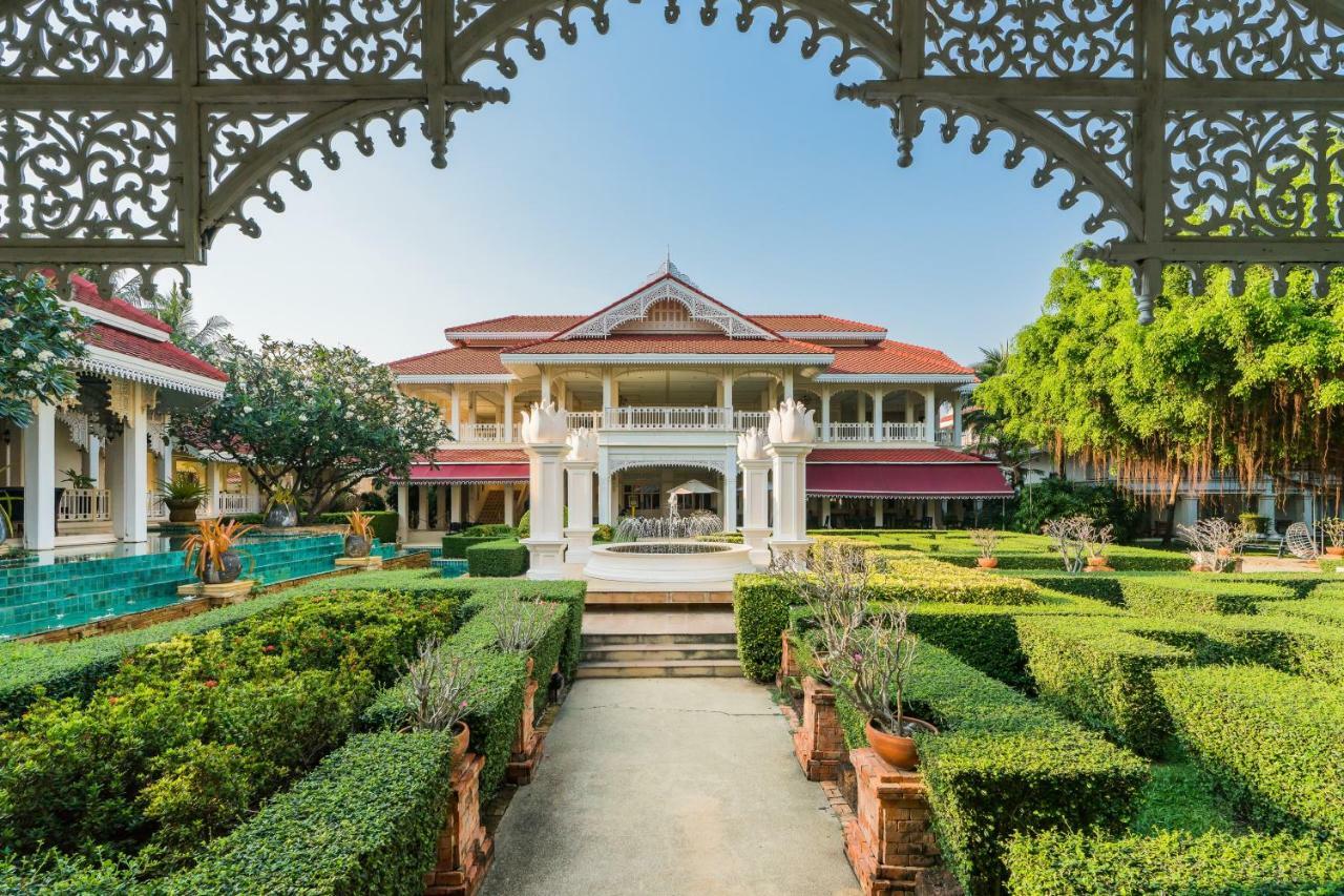 Wora Bura Hua Hin Resort & Spa Exteriér fotografie The Sukhothai Hotel